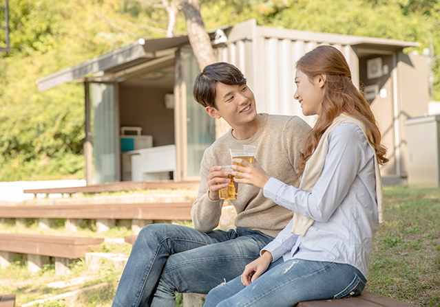 컨테이너 부두에 컨테이너를 활용한 공방·카페 등 청년창업공간 조성